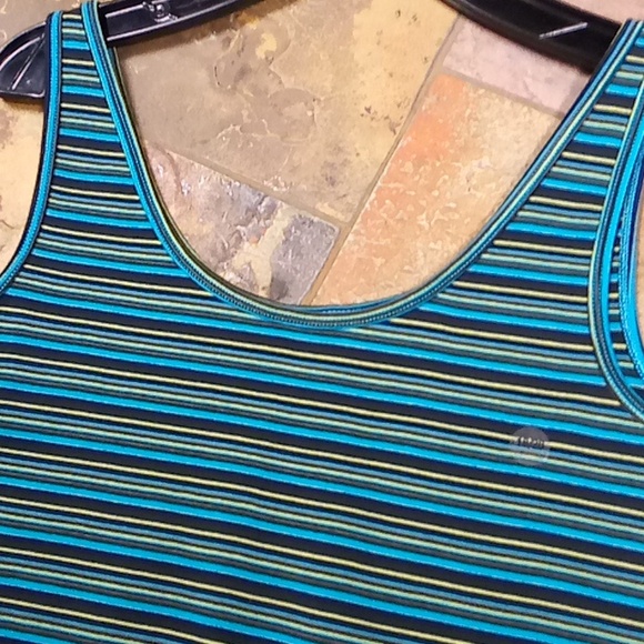 2 summer tops by Avenue - Picture 3 of 11